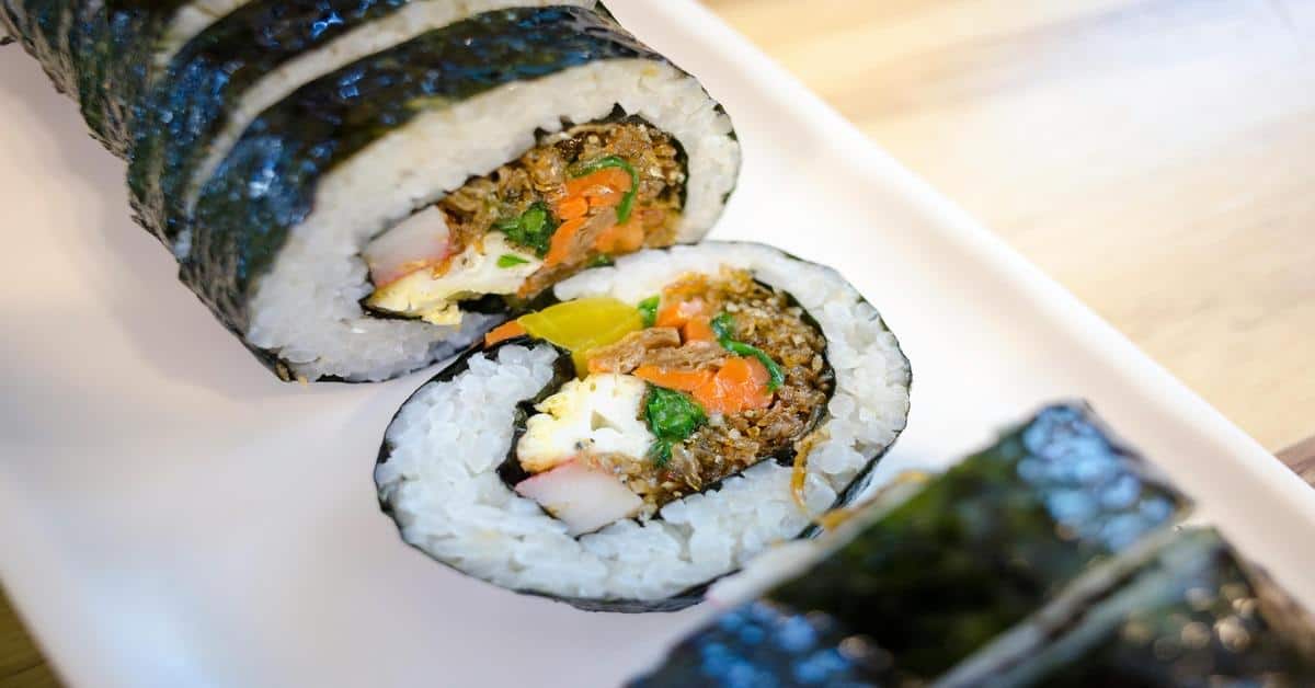 Korean Street Foods and Dishes Every Traveler Must Try