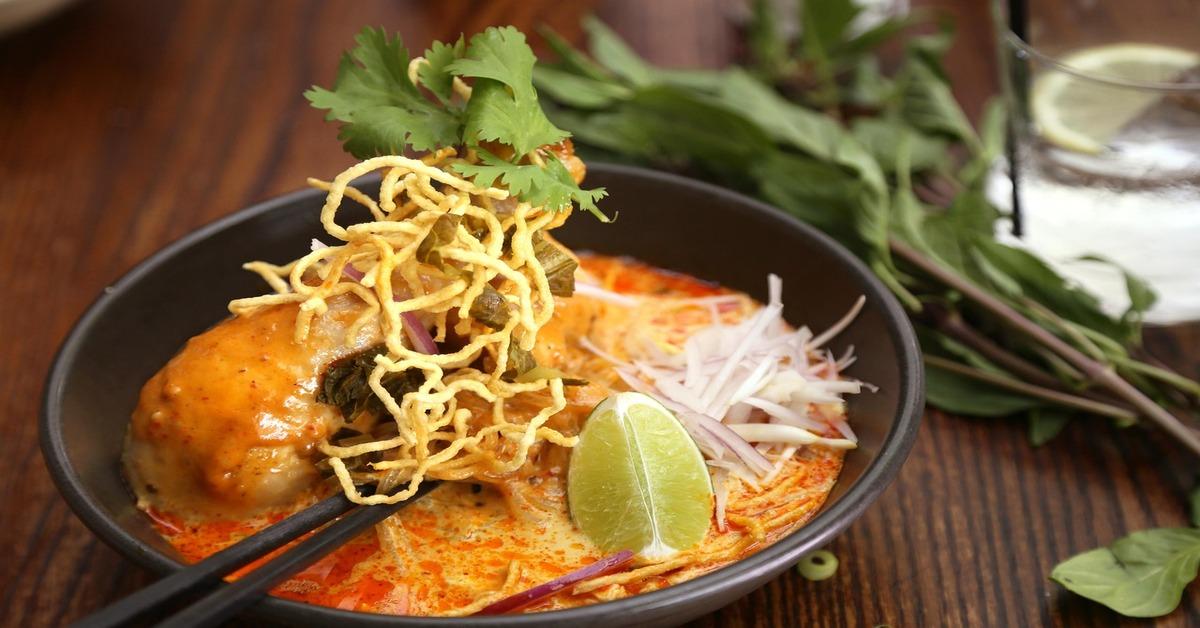 From Broth to Bowl: How to Make Authentic Khao Soi at Home